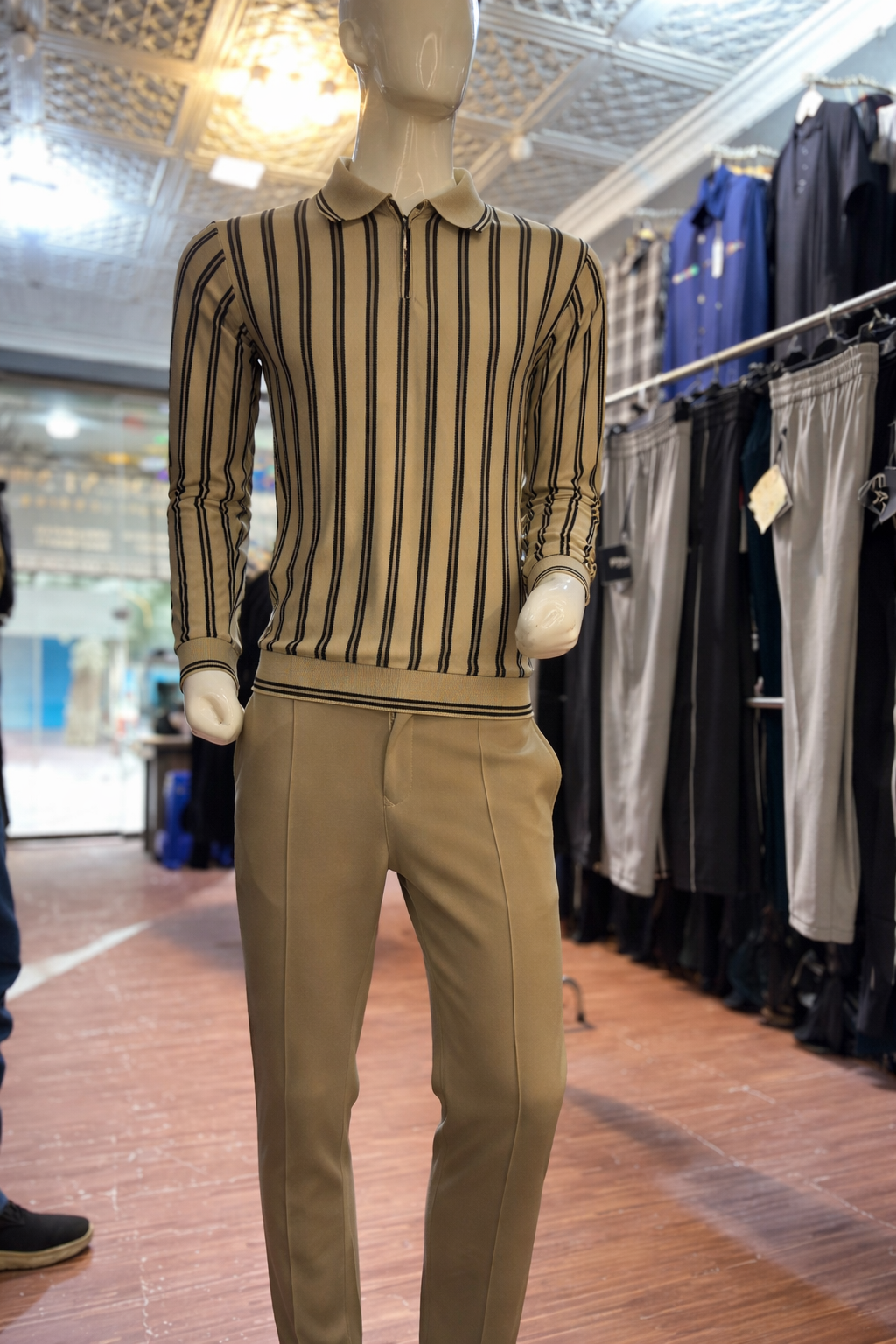 Men’s Vertical Striped Polo Collar Shirt with Zipper & Slim Fit Trouser Set – Stylish Winter Casual Outfit for Men