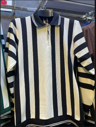 Men’s Black & White Striped Polo Collar Sweatshirt – Long Sleeve Zipper Neck Pullover – Stylish Winter Wear for Men